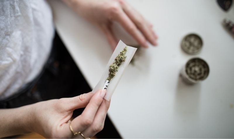 Marijuana and Lung Cancer: Can Smoking Weed Cause Lung Cancer? Marijuana and Lung Cancer: Can Smoking Weed Cause Lung Cancer?